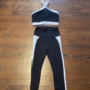 COPY - Ryderwear sports bra and leggings set xs